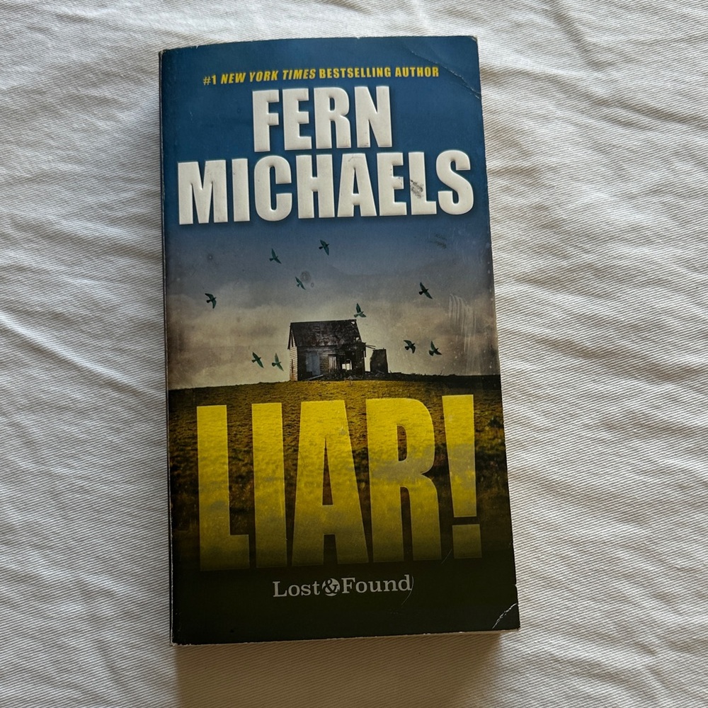 Liar by Fern Michaels Book